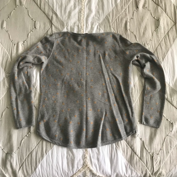 Sweater - Picture 3 of 3